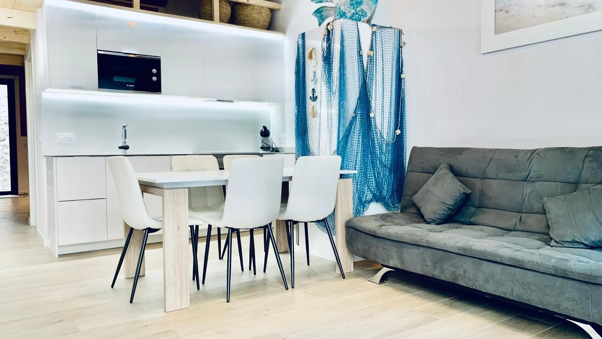 Appartamento Hauzify I Apartament Beach&Bike Sant Feliu de Guíxols Spagna
